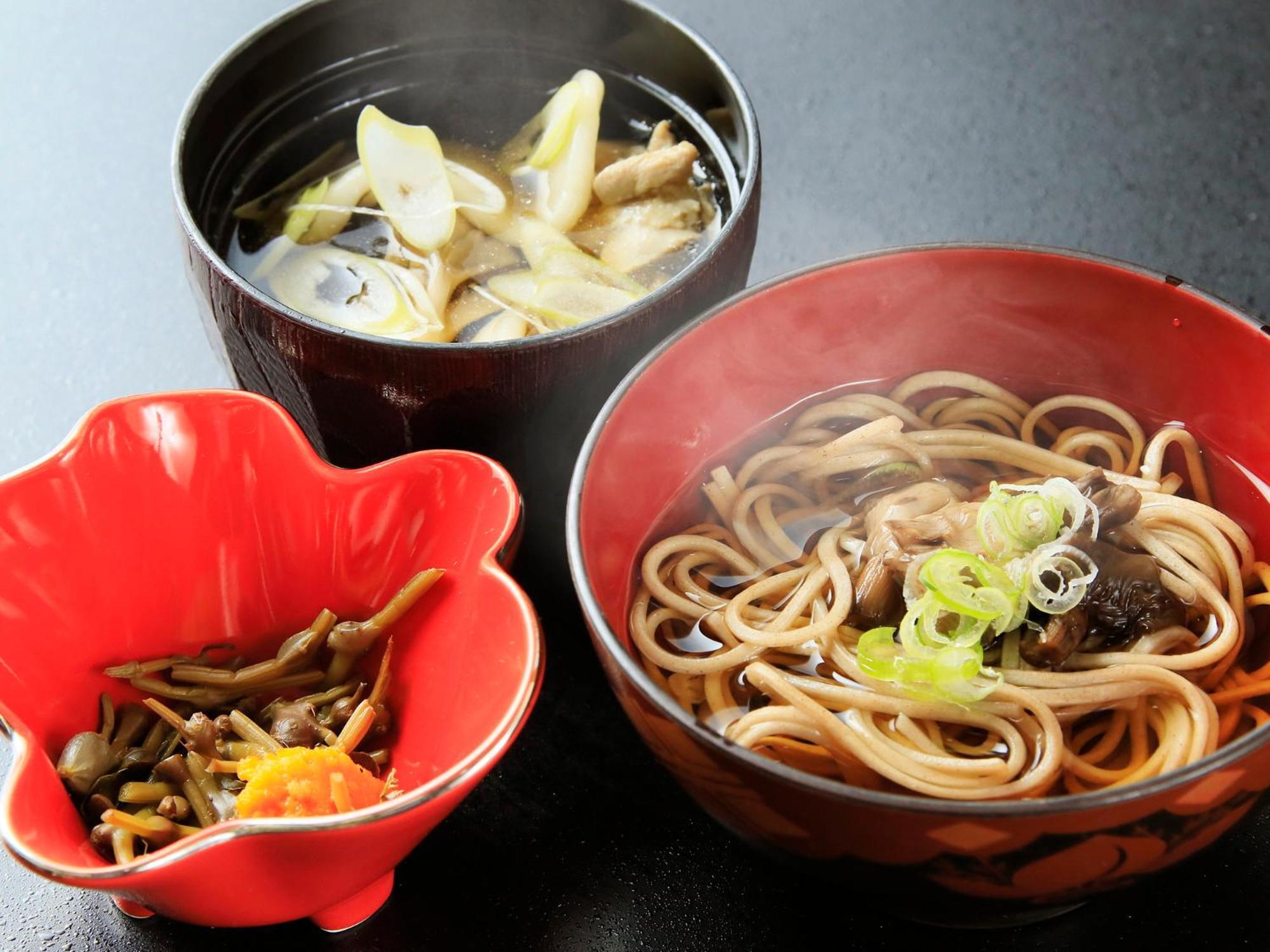 竹あかりの宿 加賀助 Shizukuishi ภายนอก รูปภาพ
